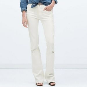Zara White Distressed Skinny Flare Jean Size 4